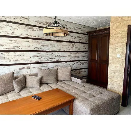Туристически Комплекс Божура Hotel 2*